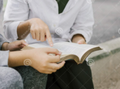 Làm Thế Nào Để Chia Sẻ Tin Mừng Cho Phật Tử?