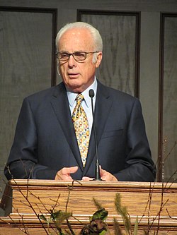 John_F._MacArthur_Jr.